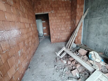 1 otaqlı yeni tikili - Qaraçuxur q. - 55 m²