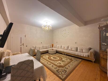 3-комн. новостройка - Наримановский р. - 125 м²