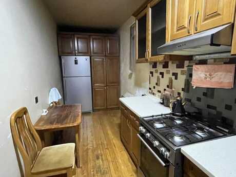 7-комн. дом/дача - м. Ахмедлы - 500 м²