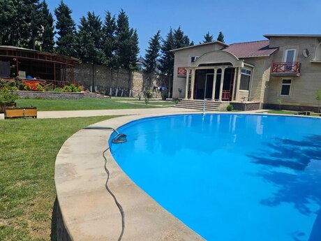7 otaqlı həyət evi/bağ evi - Şağan q. - 400 m²
