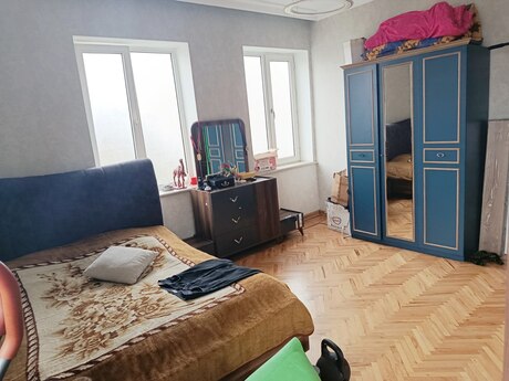 3-комн. вторичка - м. Нариман Нариманов - 100 м²