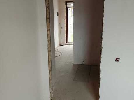 3 otaqlı həyət evi/bağ evi - Saray q. - 80 m²