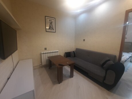 2 otaqlı köhnə tikili - Bayıl q. - 42 m²