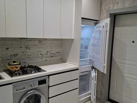 2 otaqlı yeni tikili - İnşaatçılar m. - 55 m²