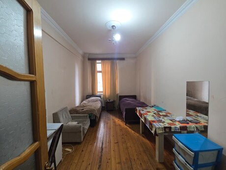 3-комн. новостройка - Наримановский  р. - 105 м²