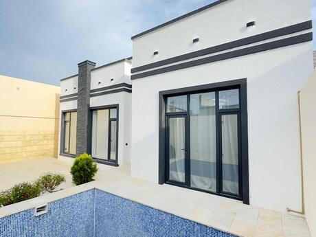 4 otaqlı həyət evi/bağ evi - Şüvəlan q. - 160 m²