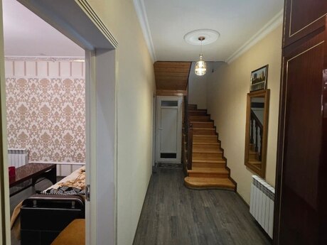 4 otaqlı həyət evi/bağ evi - Binə q. - 100 m²