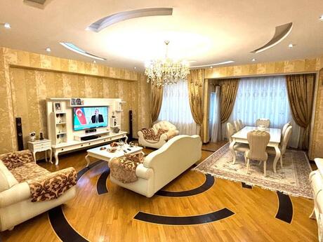 5-комн. новостройка - м. 20 января - 228.5 м²