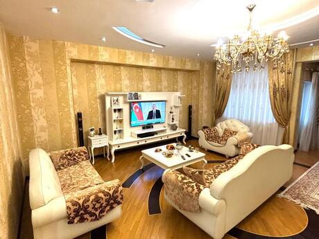 5-комн. новостройка - м. 20 января - 228.5 м²