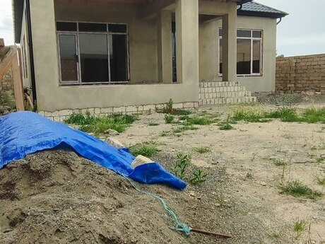 5 otaqlı həyət evi/bağ evi - Xaçmaz - 160 m²