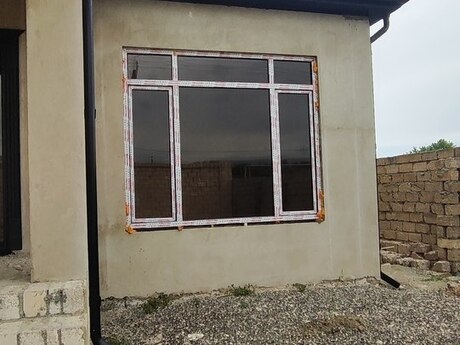 5 otaqlı həyət evi/bağ evi - Xaçmaz - 160 m²