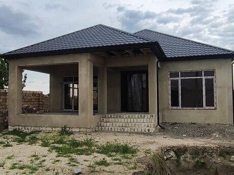 5 otaqlı həyət evi/bağ evi - Xaçmaz - 160 m²