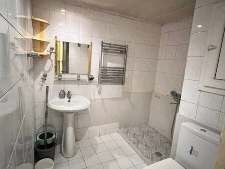 2 otaqlı köhnə tikili - Nəriman Nərimanov m. - 45 m²