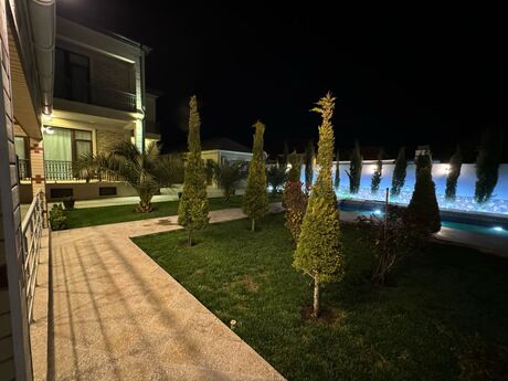 6 otaqlı həyət evi/bağ evi - Şüvəlan q. - 350 m²