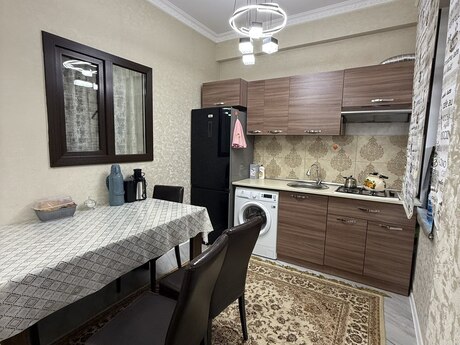 2 otaqlı yeni tikili - Əhmədli m. - 75 m²