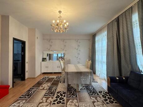 3 otaqlı yeni tikili - Bakıxanov q. - 83 m²