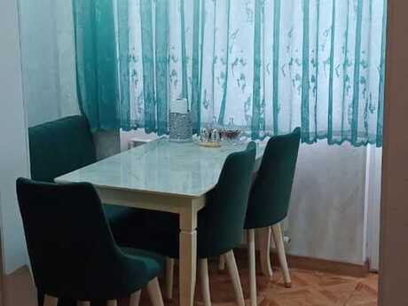 2 otaqlı köhnə tikili - Həzi Aslanov m. - 60 m²