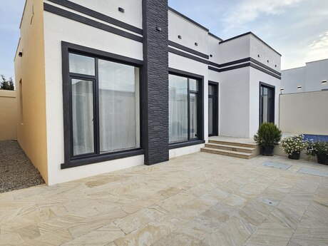 4 otaqlı həyət evi/bağ evi - Şüvəlan q. - 120 m²