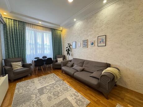 2-комн. новостройка - м. Кара Караев - 53 м²