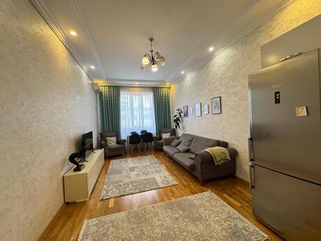2-комн. новостройка - м. Кара Караев - 53 м²
