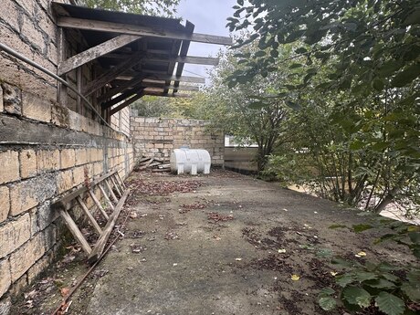 4 otaqlı həyət evi/bağ evi - Quba - 6000 m²