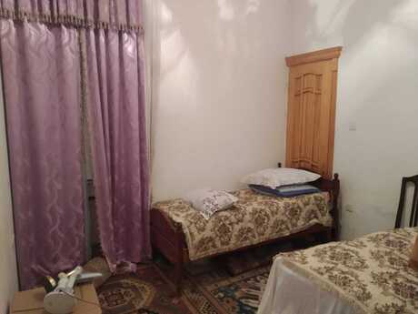 8 otaqlı həyət evi/bağ evi - Nəsimi m. - 440 m²