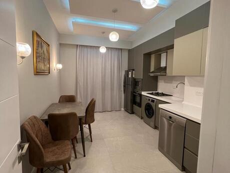 2 otaqlı yeni tikili - 20 Yanvar m. - 80 m²