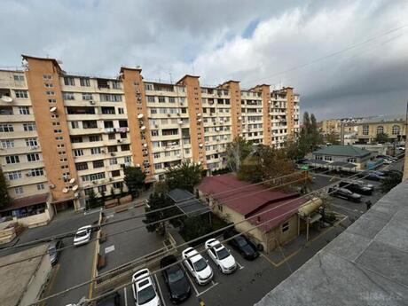 4 otaqlı köhnə tikili - Bakıxanov q. - 100 m²