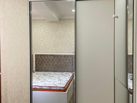 2 otaqlı yeni tikili - Bakıxanov q. - 70 m²