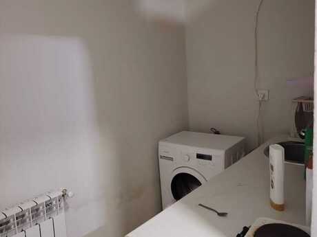 Obyekt - İnşaatçılar m. - 105 m²
