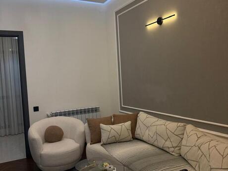 3 otaqlı yeni tikili - 28 May m. - 80 m²