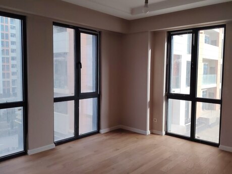 3 otaqlı yeni tikili - Elmlər Akademiyası m. - 83 m²
