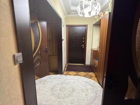 4 otaqlı köhnə tikili - Qaraçuxur q. - 80 m²