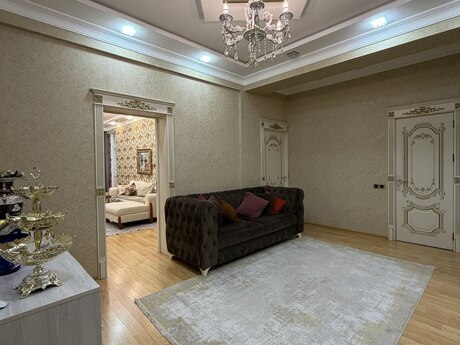 3 otaqlı yeni tikili - Yeni Yasamal q. - 152 m²