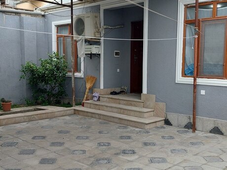 5 otaqlı həyət evi/bağ evi - Hövsan q. - 114 m²
