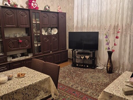 2 otaqlı köhnə tikili - Buzovna q. - 57 m²