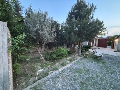 5 otaqlı həyət evi/bağ evi - Buzovna q. - 180 m²