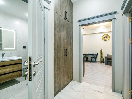 2 otaqlı yeni tikili - Şah İsmayıl Xətai m. - 90 m²