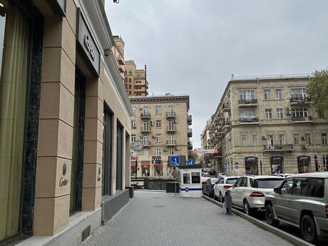 Elan №6136687 - Bakı, Sahil m., 3 otaqlı, 120 m², 5/6 mərtəbə