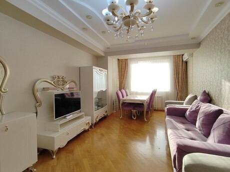 2-комн. новостройка - м. Ахмедлы - 83 м²
