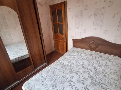 2 otaqlı köhnə tikili - Elmlər Akademiyası m. - 35 m²