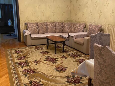 2 otaqlı yeni tikili - 8 Noyabr m. - 91 m²