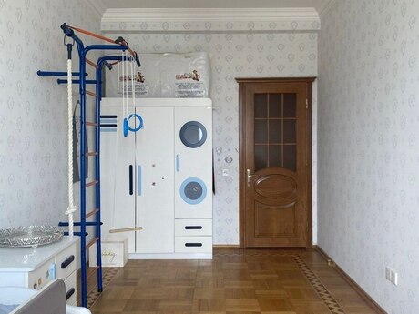 3 otaqlı yeni tikili - Xalqlar Dostluğu m. - 124 m²