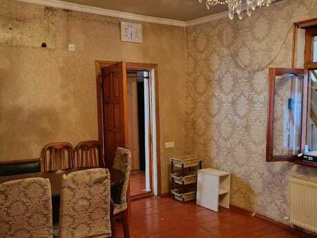 4 otaqlı həyət evi/bağ evi - Xutor q. - 60 m²