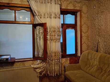 4 otaqlı həyət evi/bağ evi - Xutor q. - 60 m²