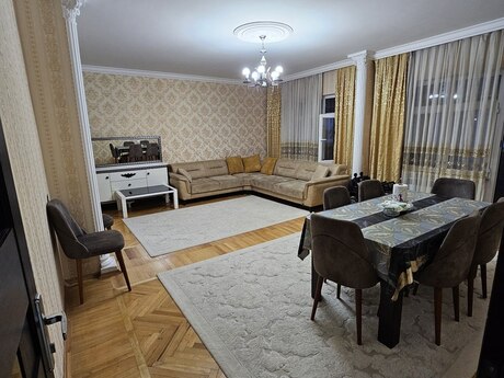 5 otaqlı köhnə tikili - Azadlıq Prospekti m. - 130 m²