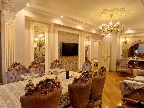 3 otaqlı yeni tikili - Azadlıq Prospekti m. - 141 m²