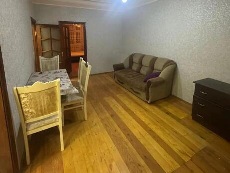 2 otaqlı köhnə tikili - Memar Əcəmi m. - 50 m²