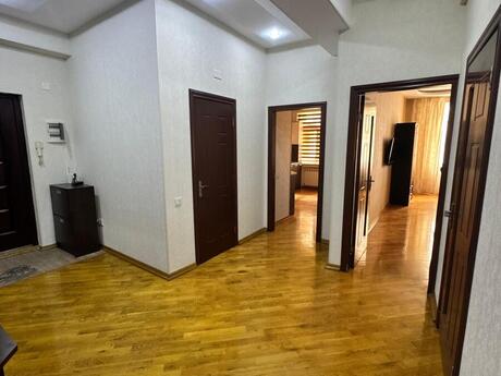 3 otaqlı yeni tikili - İnşaatçılar m. - 98 m²