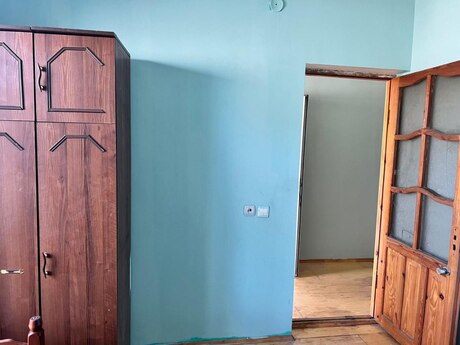 3 otaqlı həyət evi/bağ evi - Suraxanı q. - 100 m²